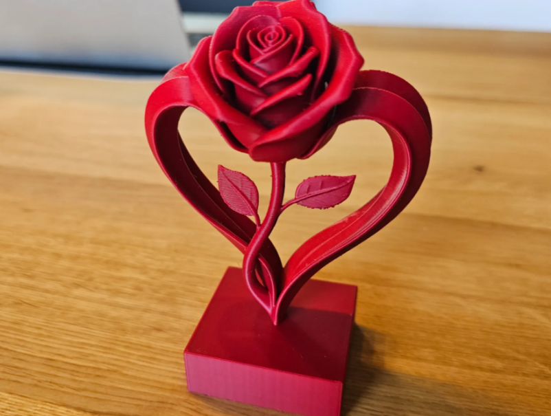 Heart Rose Decorative Showpiece