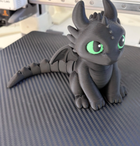Cute Baby Dragon Articulated Figure – Flexible Desk Toy & Collectible