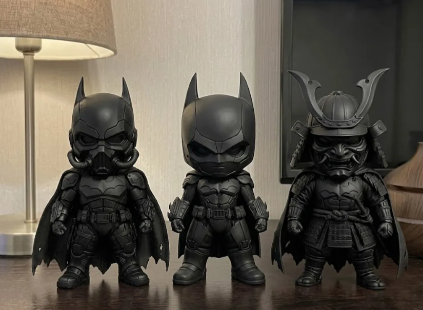 Batman -Samurai Collectible Figurine