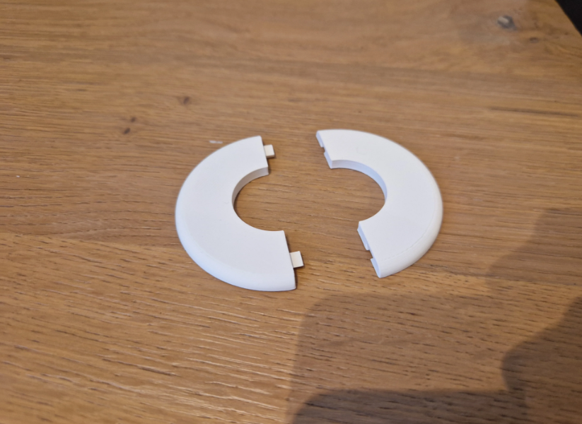 Split Pipe Cover Plate