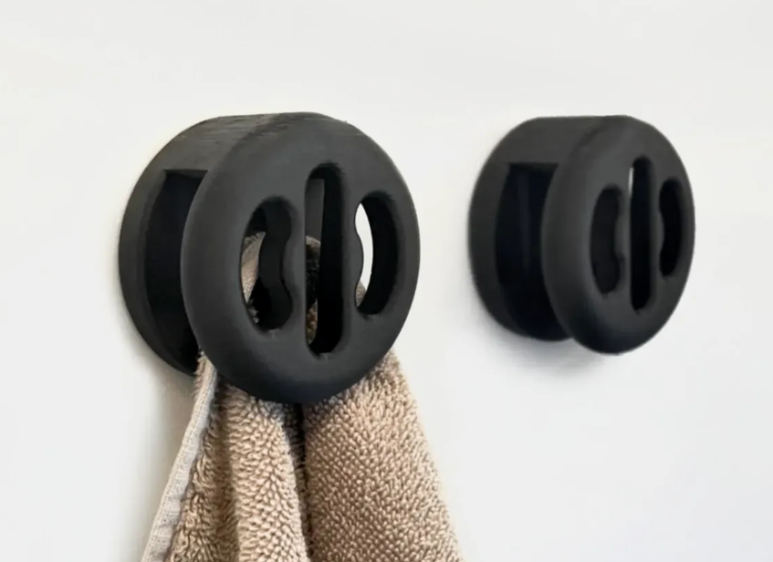 Wall-Mounted Push Towel Holder